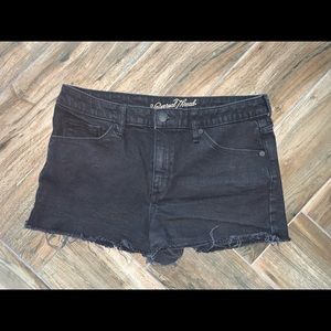 Distressed black bean shorts